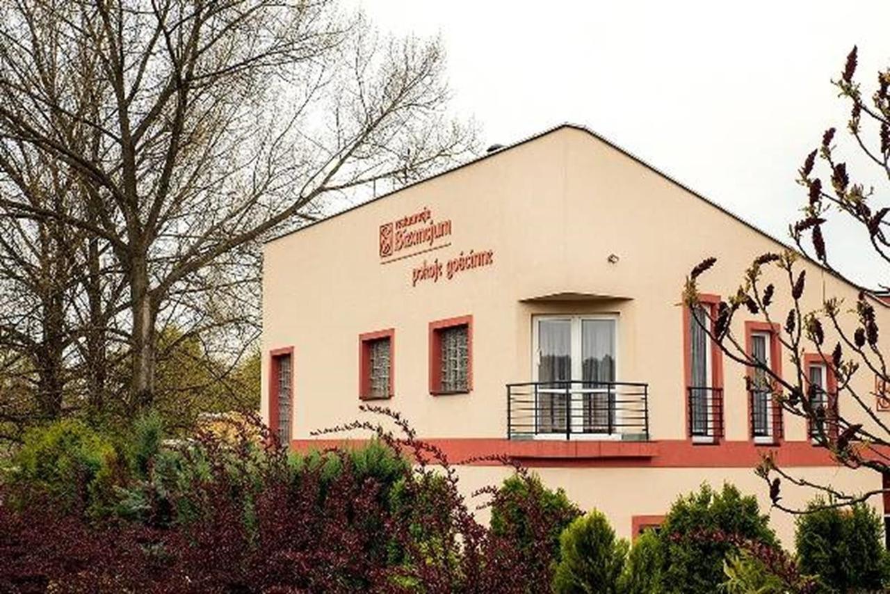 Bizancjum Pokoje Goscinne Parking Free 24H Klodzko Exterior photo
